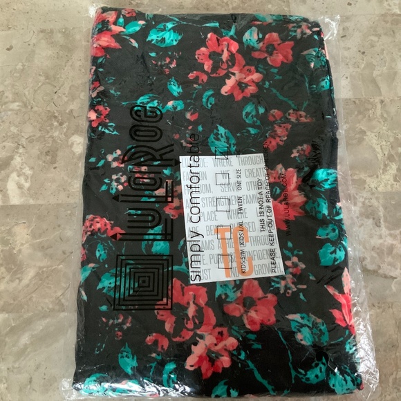 NIP LuLaRoe Tall and Curvy Super Soft Leggings - Picture 1 of 3